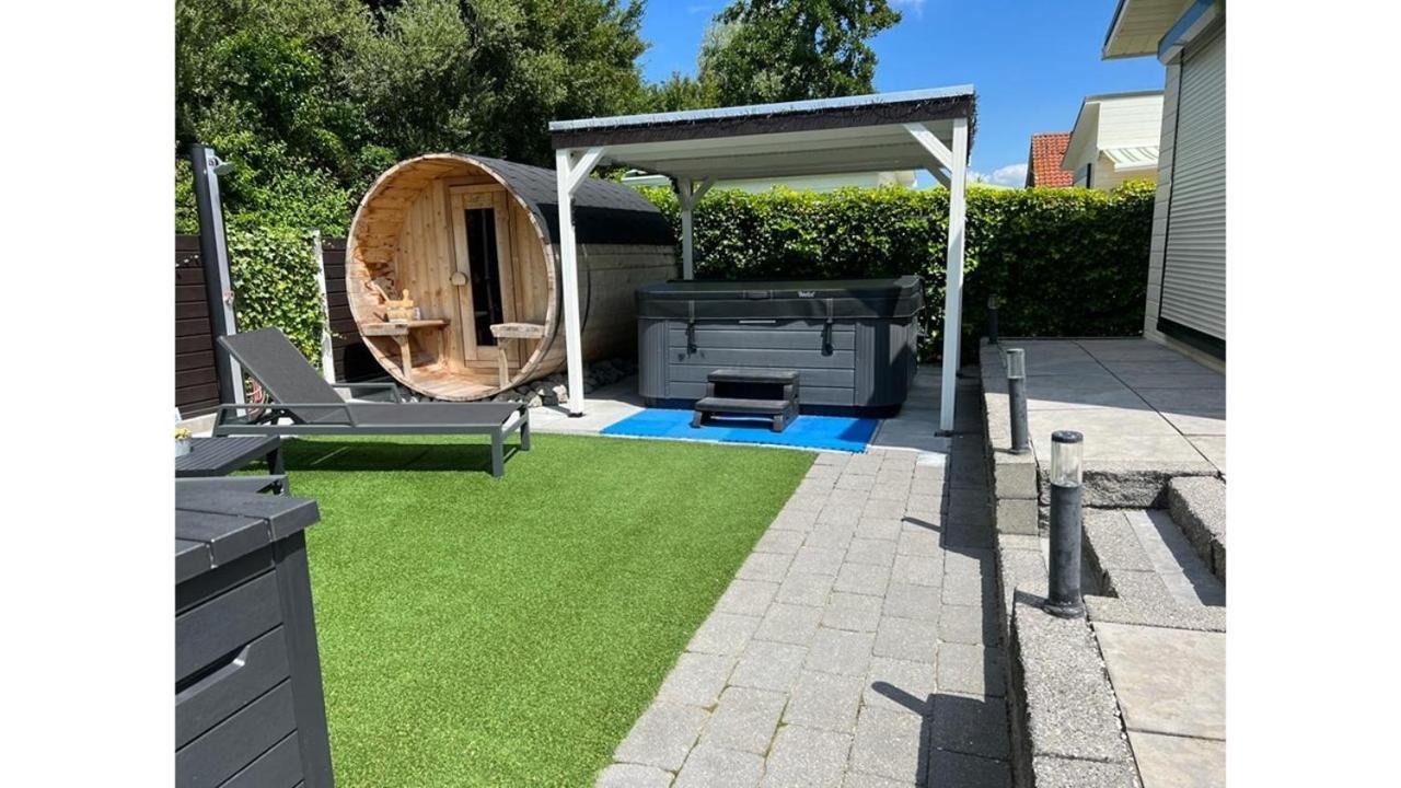 Chalet Buutengeweun, Met Luxe Jacuzzi En Tonsauna Sint Annaland Exterior foto